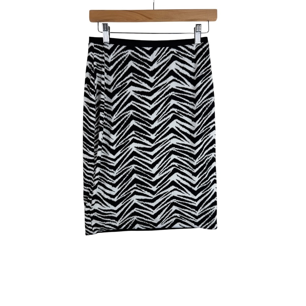White House Black Market Animal Print Knit Midi Reversible Skirt size XS Black